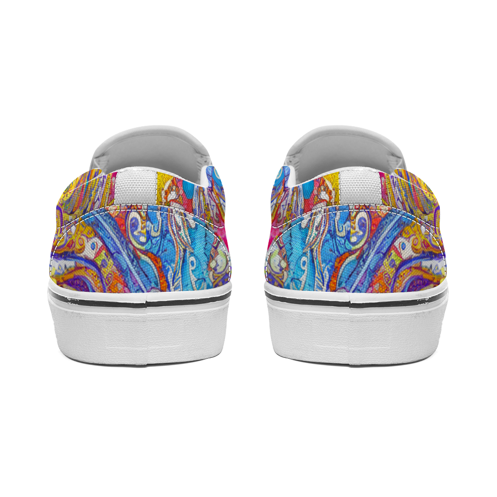 Paisley Pattern Collection - Unisex Slip-On Canvas Sneakers